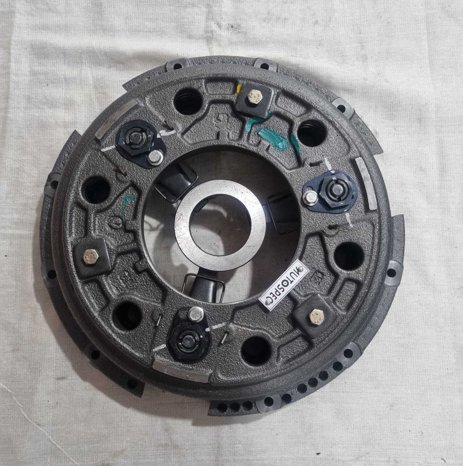 Clutch Cover Assy 330 Diameter 3 Lever Swaraj Tractor