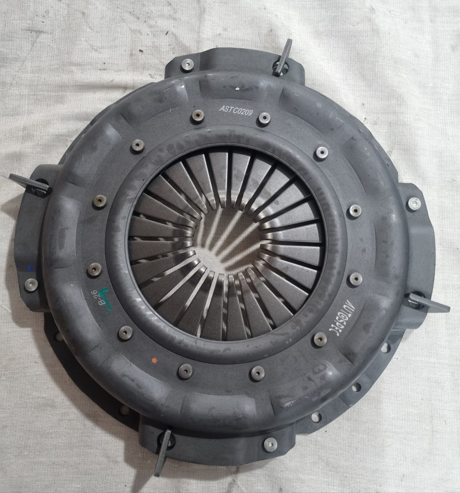 CLUTCH SET 310 Diameter CW Swaraj Tractor BS II/III/IV